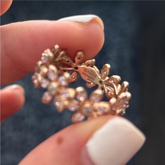 Pandora Pink and Gold Floral Ring - Picture 3 of 3